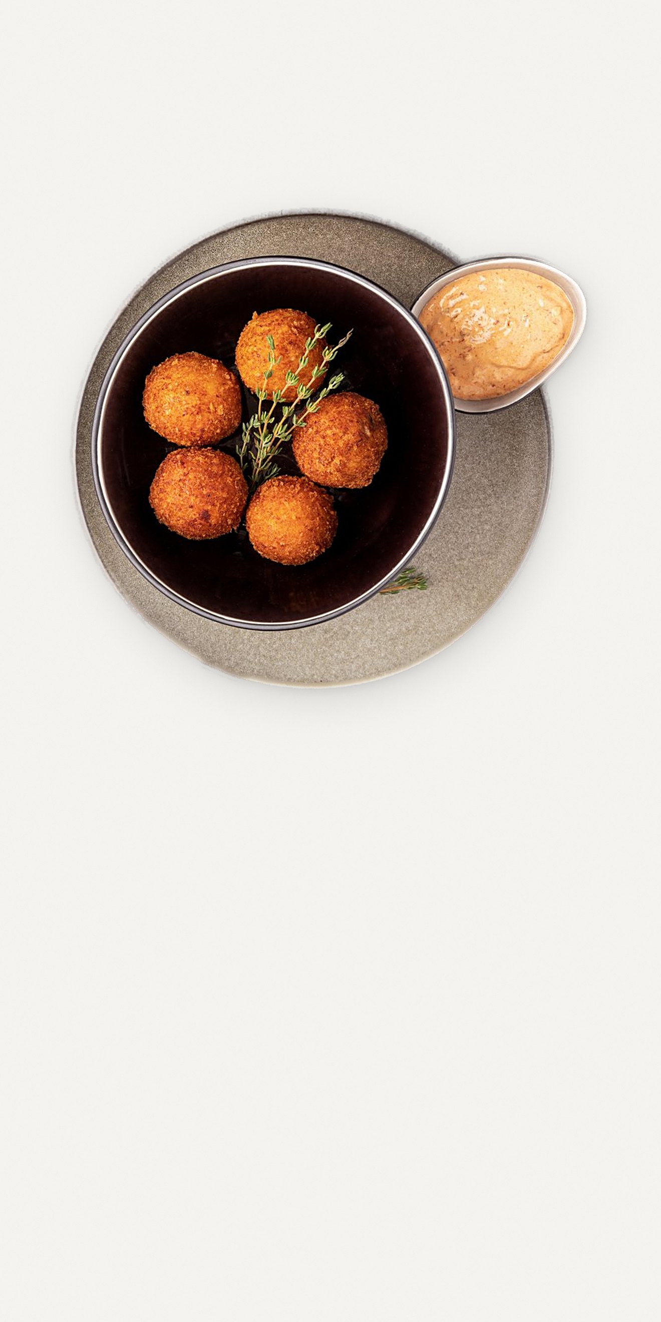 Sūrio spurgos su jalapenais